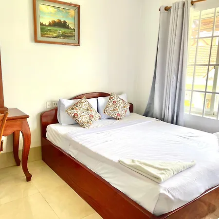 Siem Reap Riverside Hotel Exterior photo