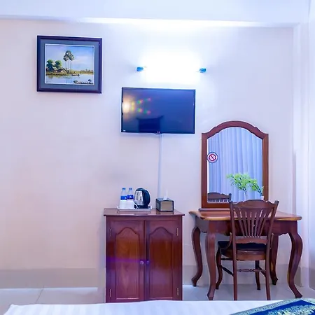 Siem Reap Riverside Hotel Exterior photo