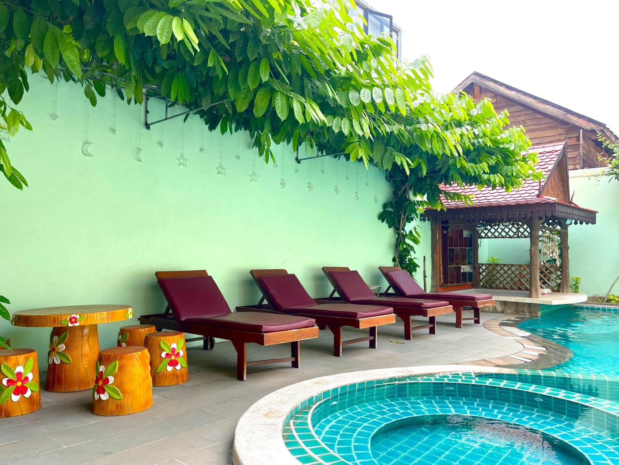 Hotel Riverside Siem Reap