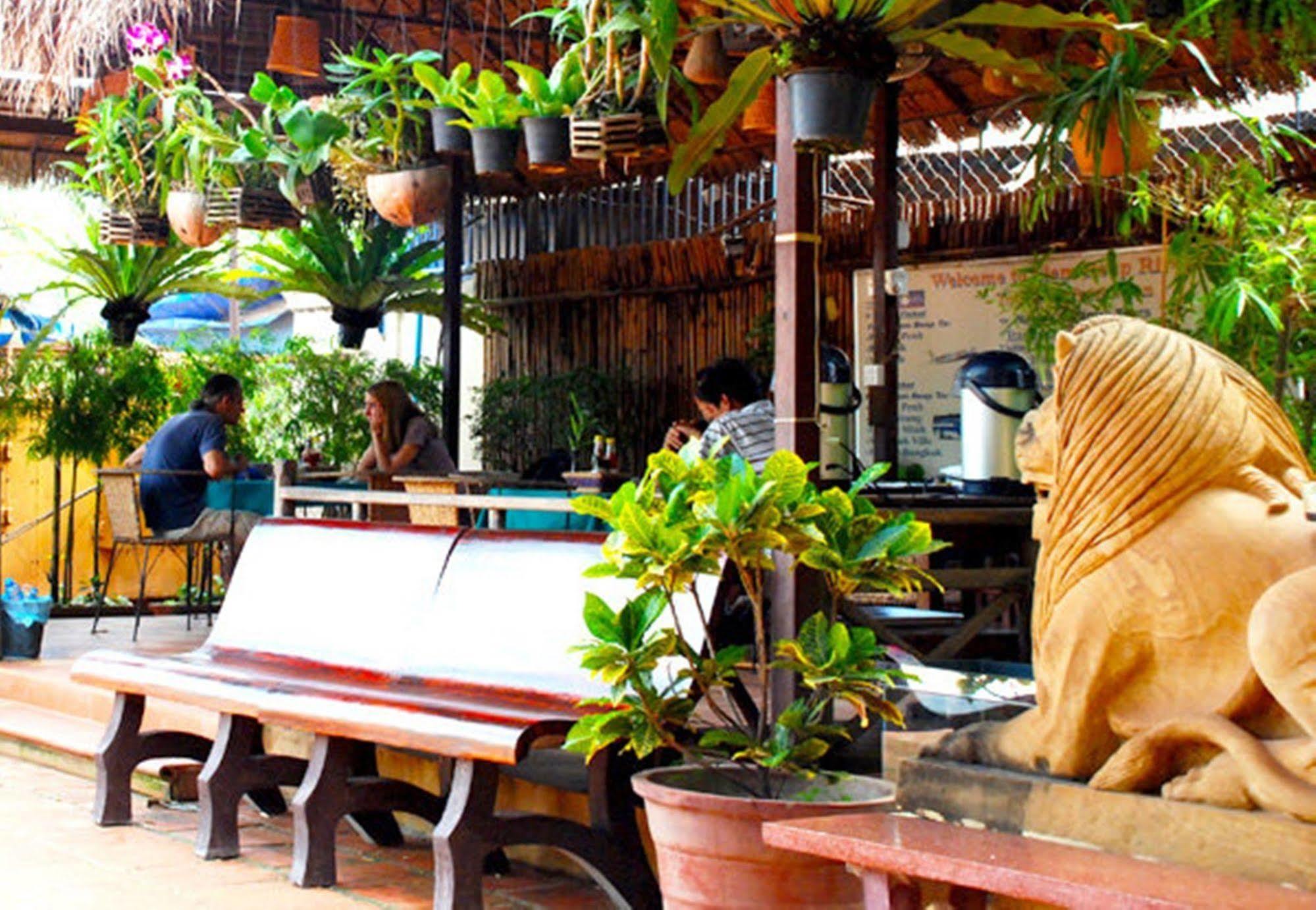 Riverside Hotel Siem Reap