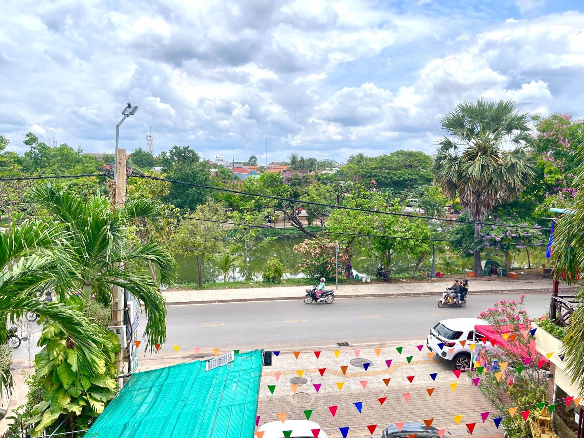 Riverside Hotel Siem Reap